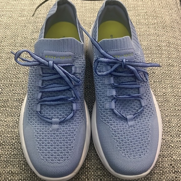 NEW Easy Spirit Womens Power 2 Pull-On Walking Shoes - Picture 9 of 9